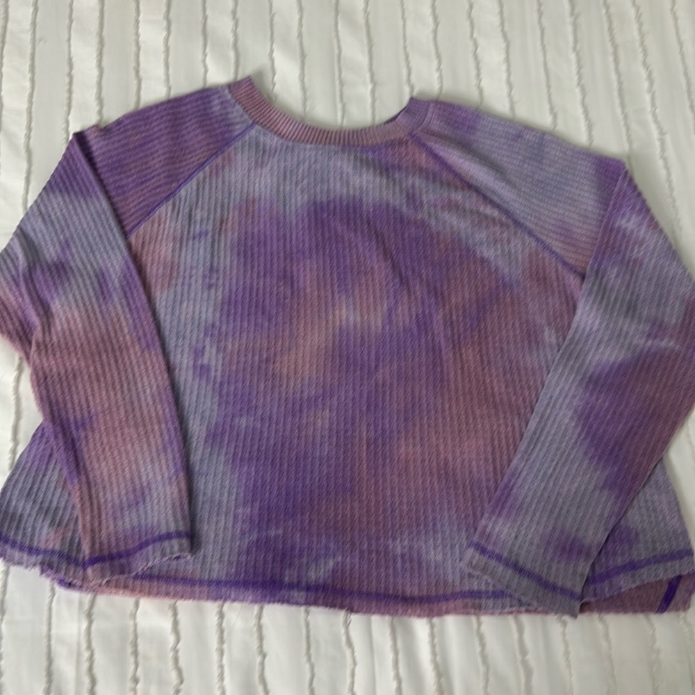 Wild fable sweater. Size Small.